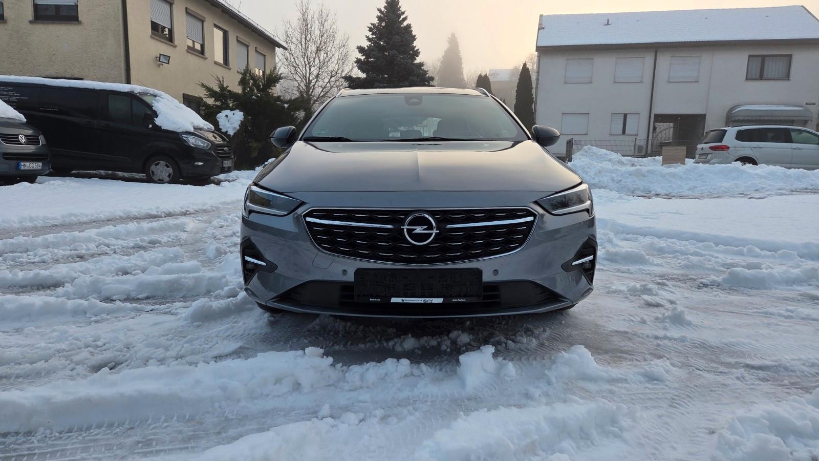 Opel Insignia 2.0 D Elegance Automat Leder Navi LED