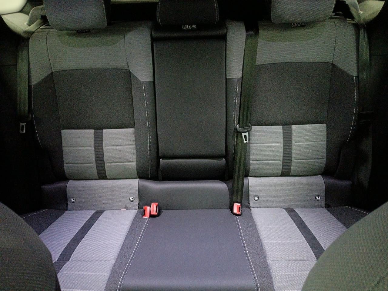 Fahrzeugabbildung Opel Grandland GS MHEV AT+HeadUp+Navi+elektr. Heckkla