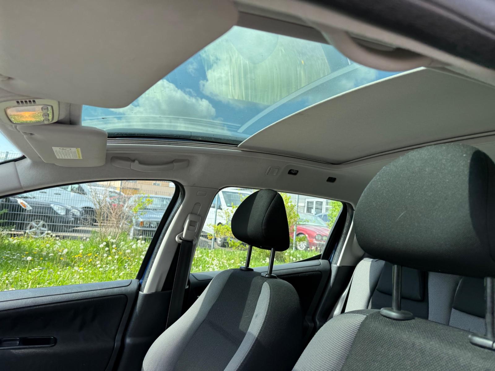 Peugeot 207 2008 — photo 14