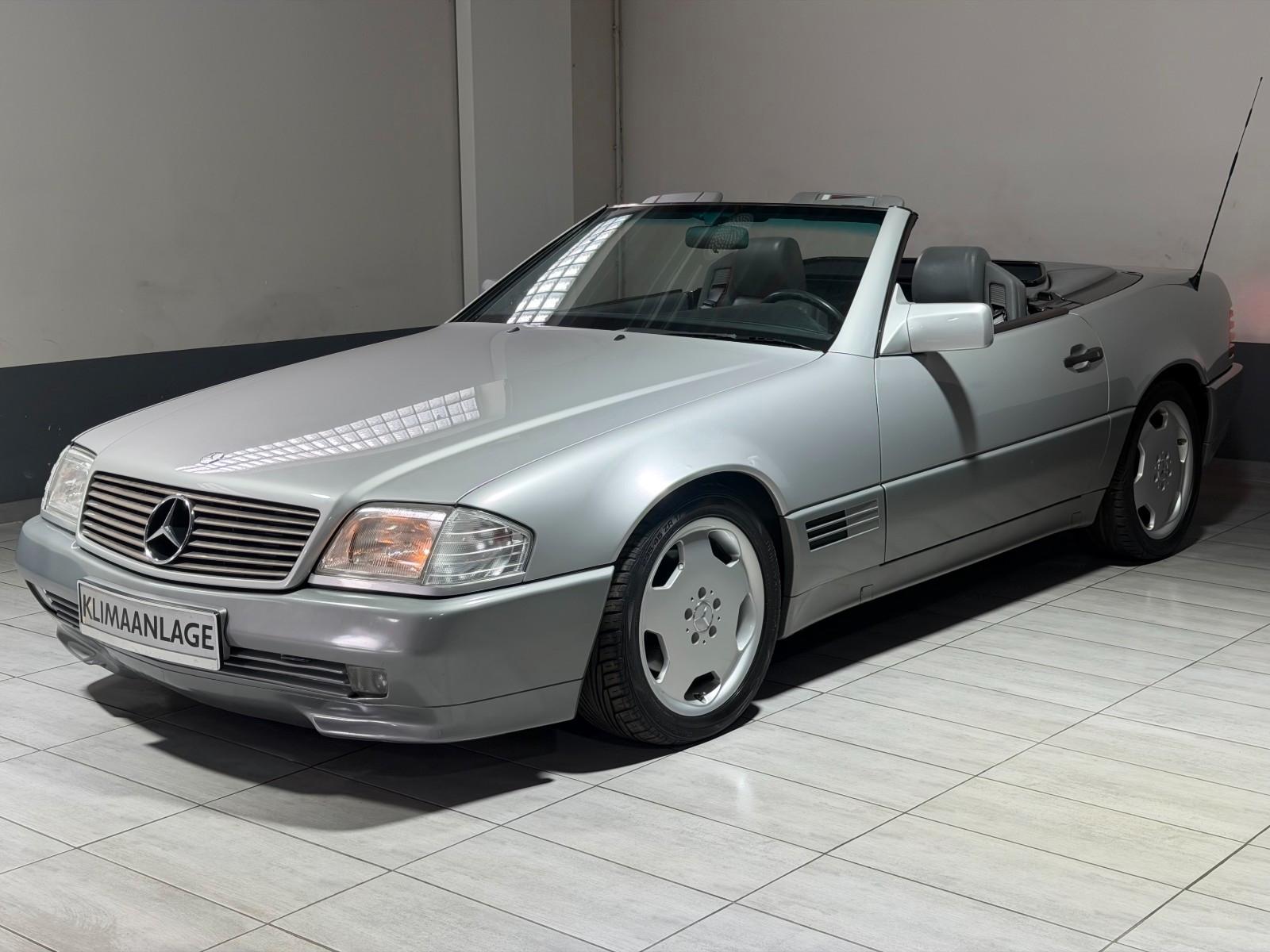 Mercedes-Benz SL 300 E-Verdeck 17" Klimaautomatik