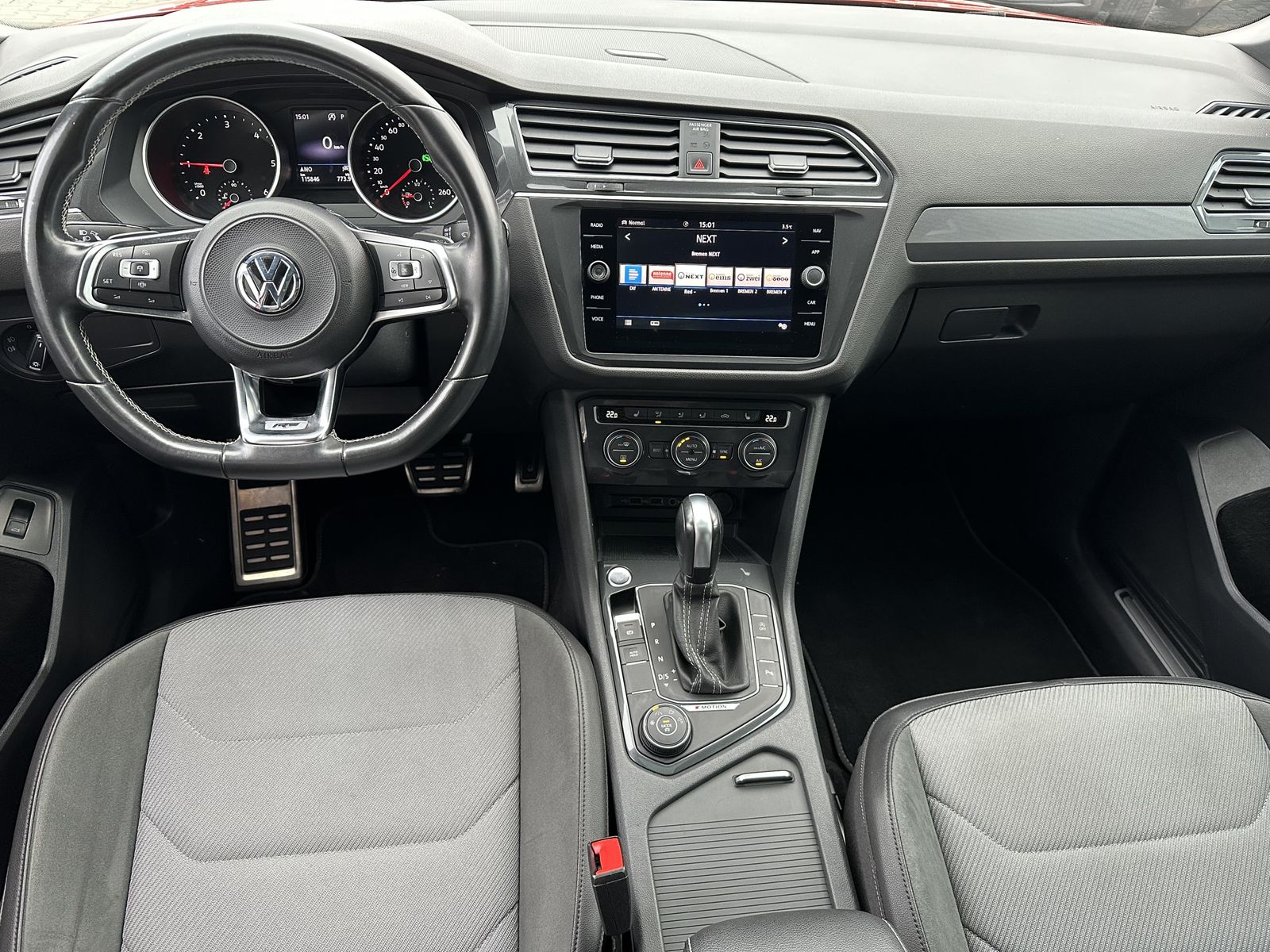 Fahrzeugabbildung Volkswagen Tiguan Allspace 4M R-Line NAV+LED+PANO+AHK+ACC