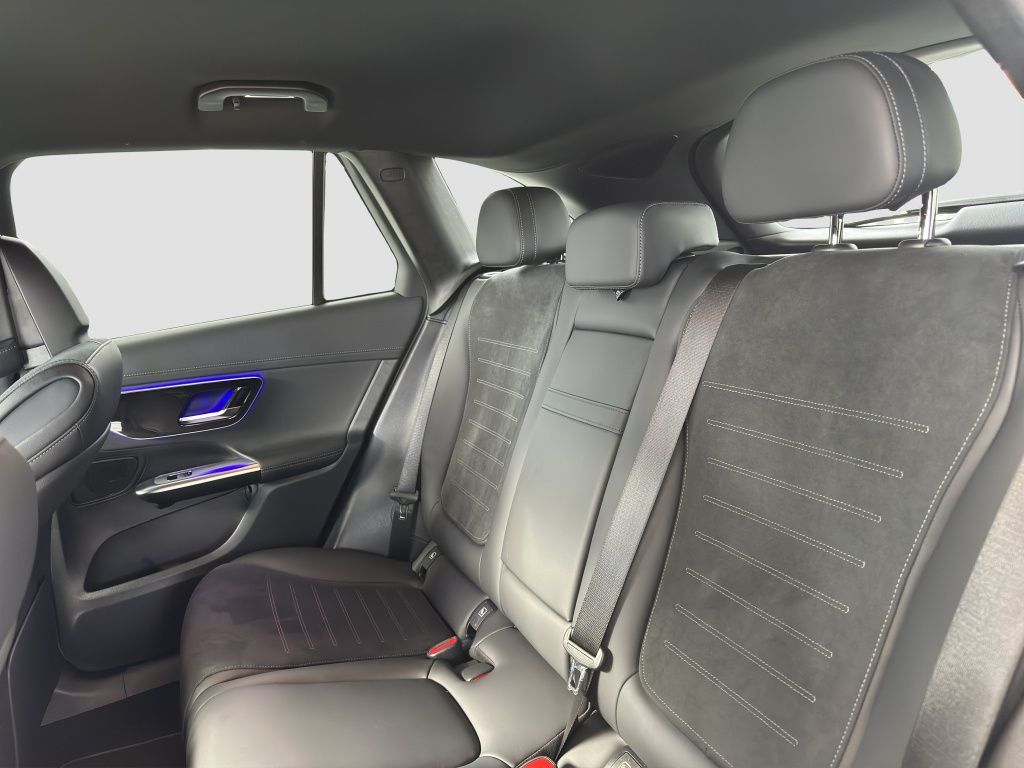 Fahrzeugabbildung Mercedes-Benz GLC 220 d 4MATIC Navi*Fernlichtass.*KeyLess*LED