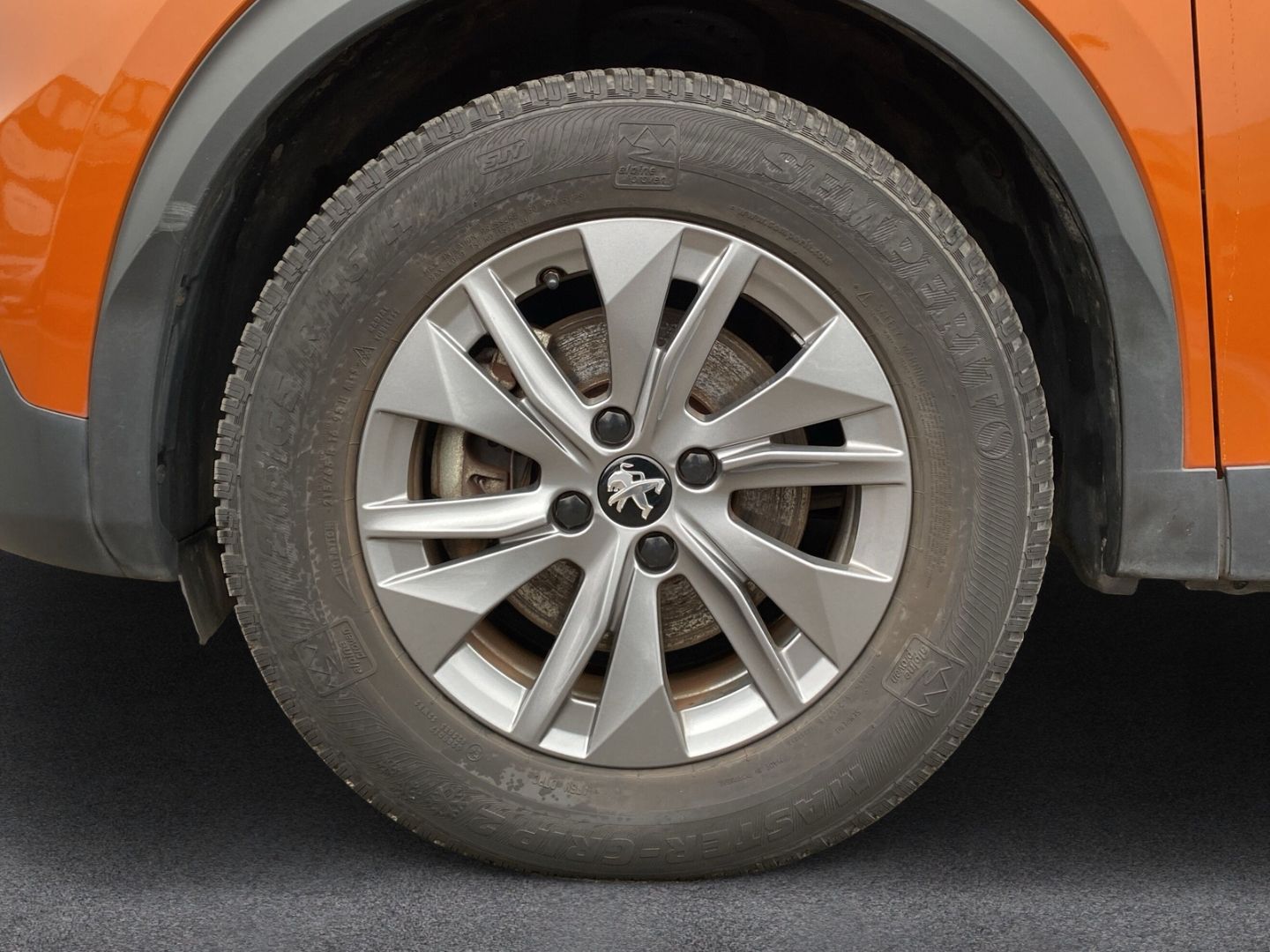 Fahrzeugabbildung Peugeot 2008 e- Allure Elektromotor 136 *Navi*Kamera*Sit
