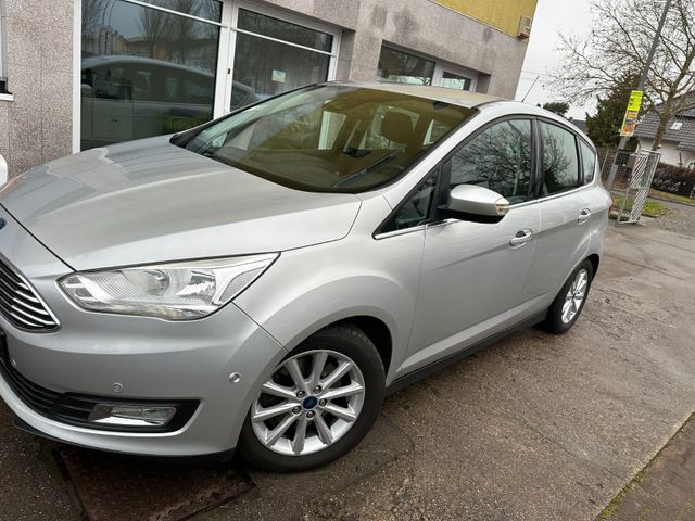 Ford C-MAX Titanium