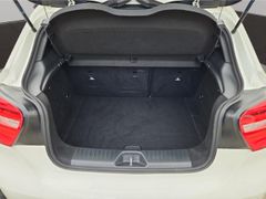 MERCEDES-BENZ A 180 AMG Styl. El. Panodach Bi-Xenon SHZ Parkle