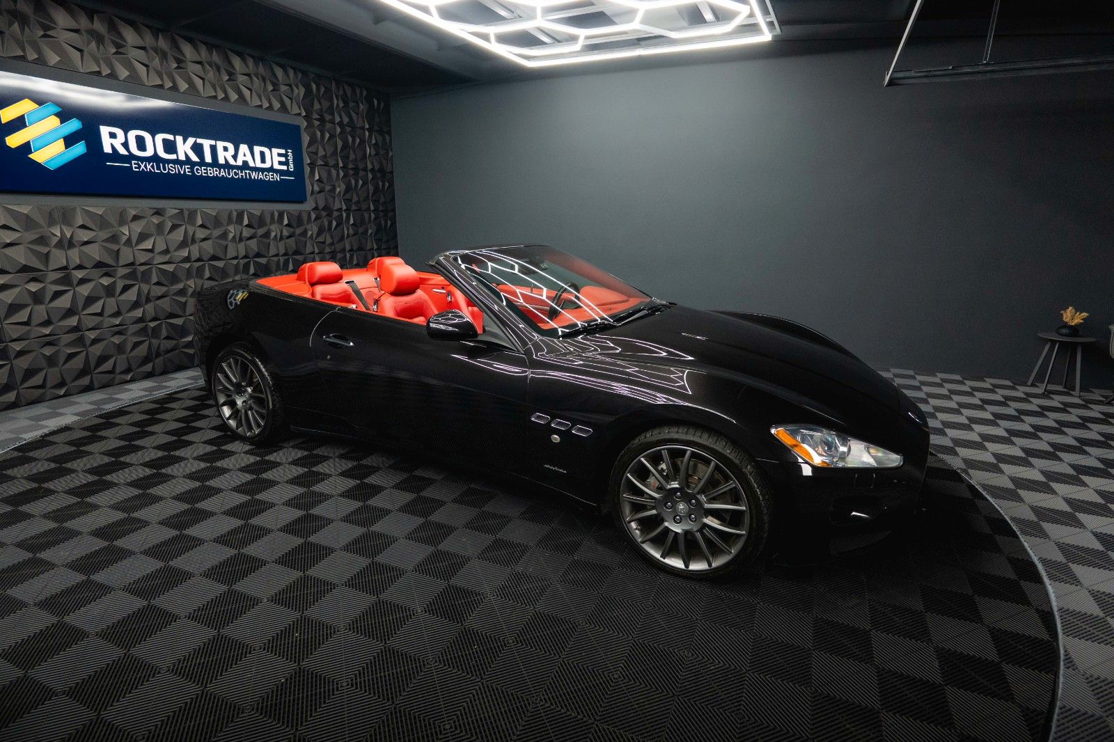 Fahrzeugabbildung Maserati GranCabrio Sport 4.7 V8 Ferrari *Unfallfrei*BOSE