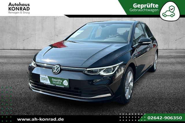 Volkswagen Golf VIII Lim. Style 1.5 eTSI First Editionen