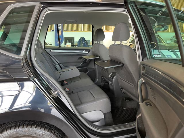 MYAUTOCENTER – Gebraucht- und Jahreswagen mit Werkstattservice in Pfaffenhofen Volkswagen Golf Sportsvan VII United *Navi*Klima*LED*