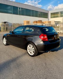 BMW 118 - 6
