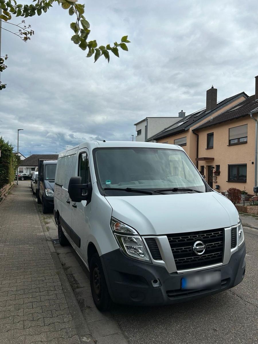 Nissan NV400, 2015