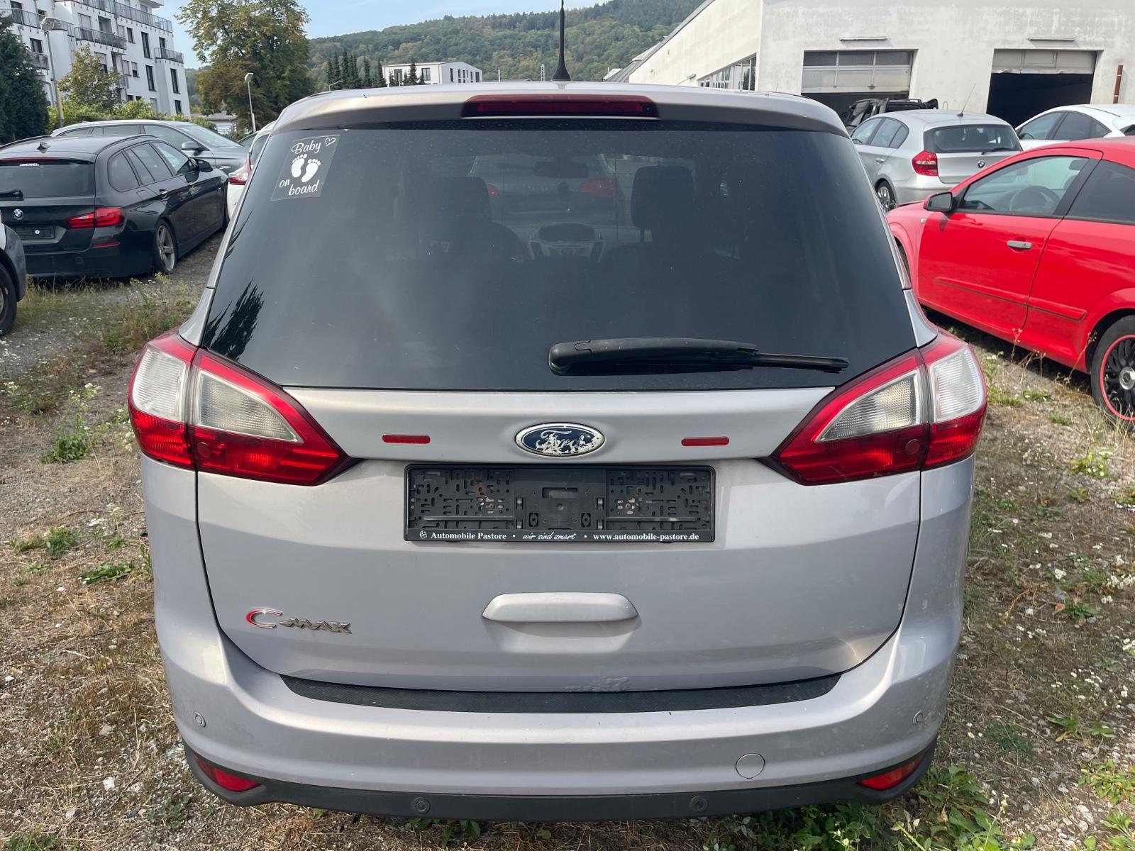 Ford Grand C-MAX 2012 — photo 5
