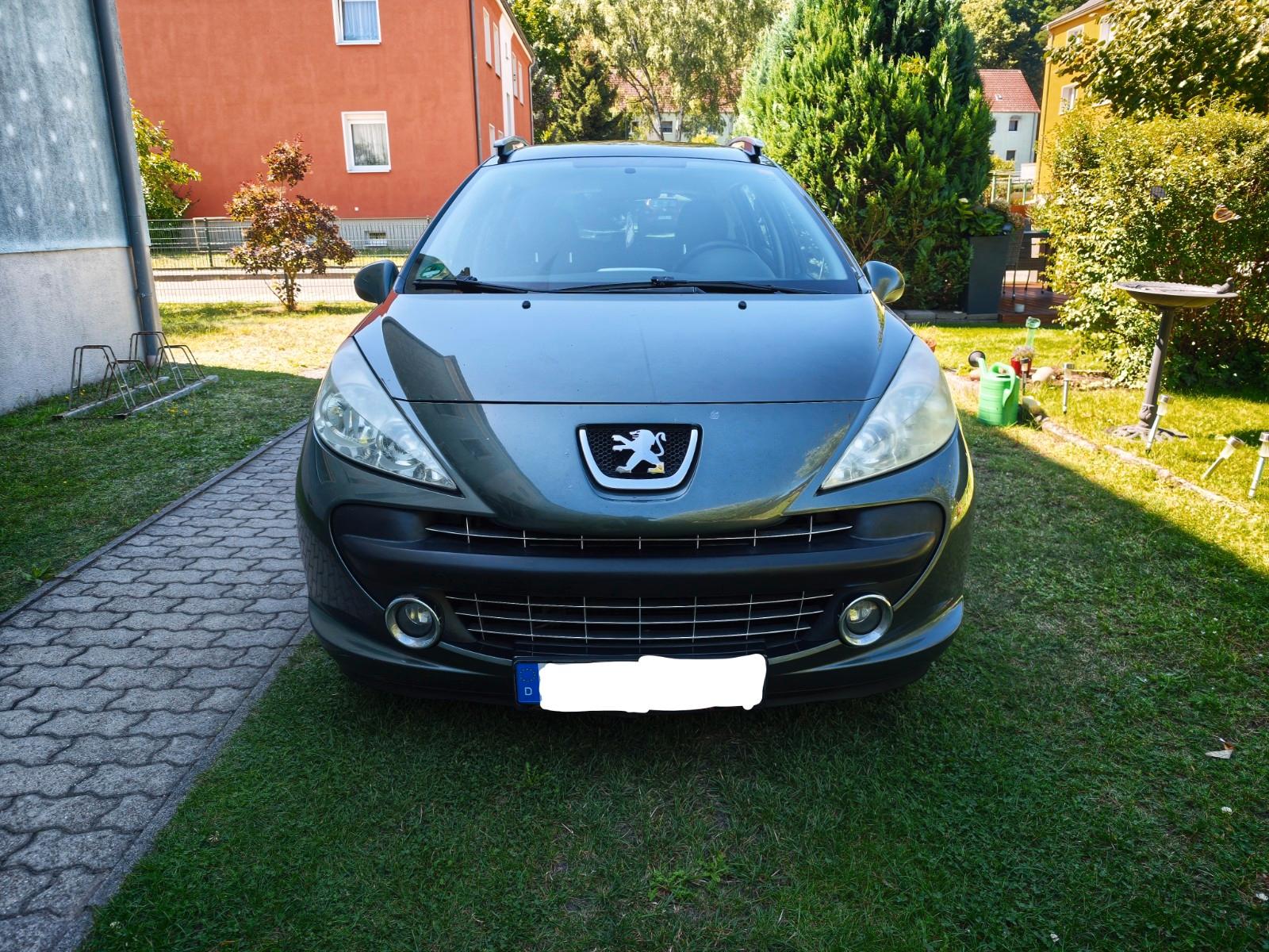 Peugeot 207 2008 — rear view
