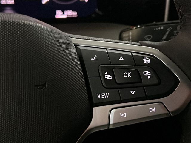 Golf VIII Life 2.0 TDI 6-Gang AHK