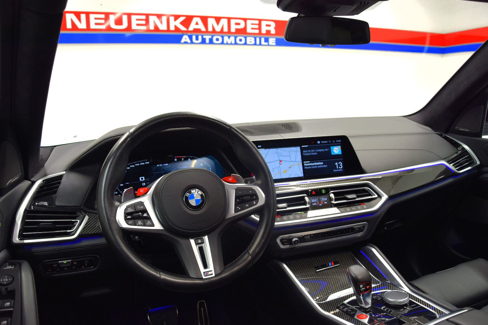 Fahrzeugabbildung BMW X5 M Competition Alca Dach h/k HuD Sitzbelüftung