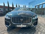 Jaguar XF D200 Sportbrake SE|Meridian|AHK|Panorama - Jaguar: Grün