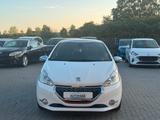 Peugeot 208 GTi PANO/NAVI/SHZ/KLIMA/PDC - Peugeot 208 in Braunschweig