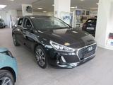 Hyundai i30 Intro 1.0T Intro - Hyundai i30 Intro mit Benzin-Antrieb