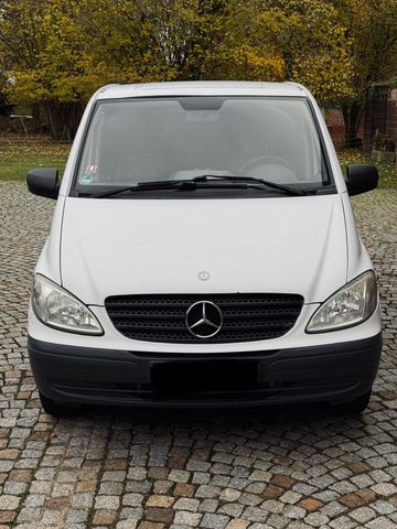 Mercedes-Benz Mercedes Vito 111 CDI / mixto /1 Hand / w639