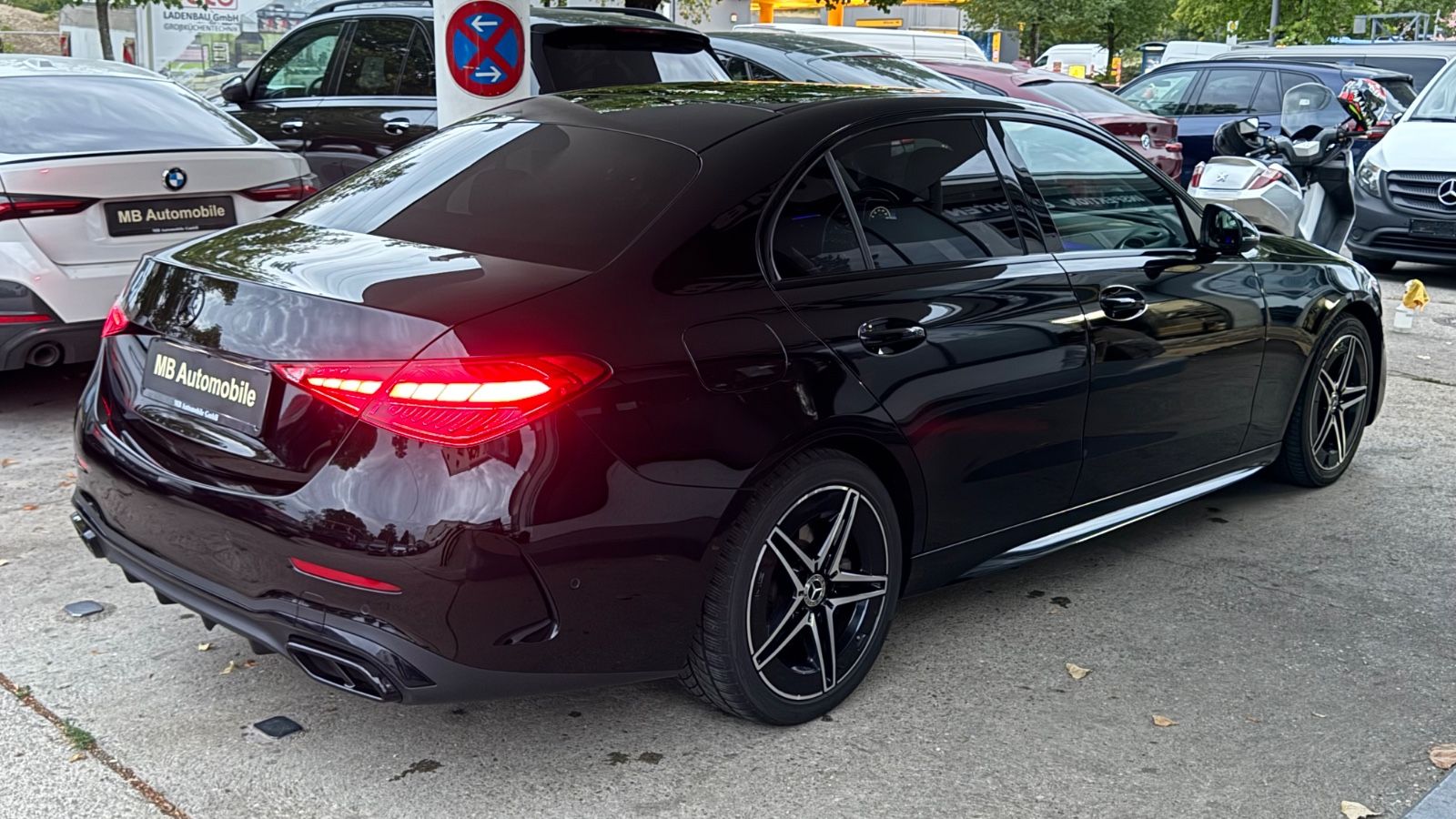 Mercedes-Benz C 200 AMG AMB SCHIEBE RFK TEMP AHK LED KEYLESS foto 5
