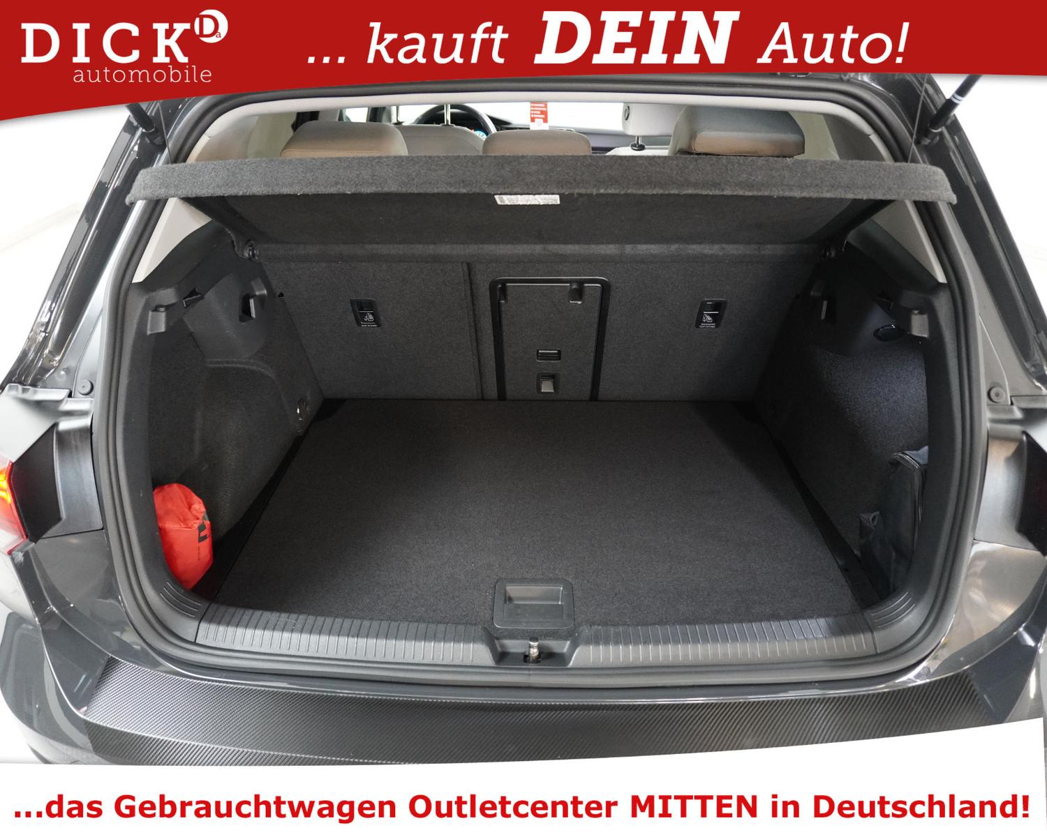 Volkswagen Golf VIII 1.5 eTSI Style MEMO+MASS+KAM+ACC+VIRTU, миниатюра 21