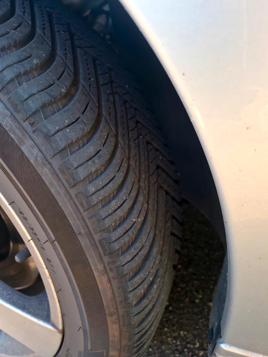 Peugeot 207 2012 — photo 7