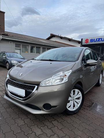 Peugeot 208 Active+Volle Historie+2 Hand+Allwetter+SitzH