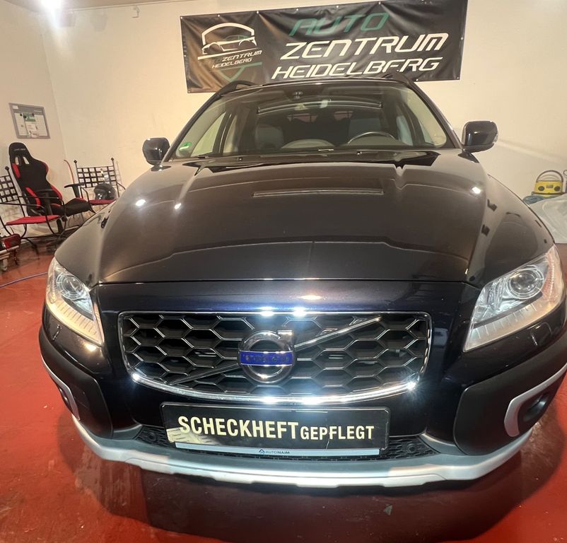 Volvo XC70