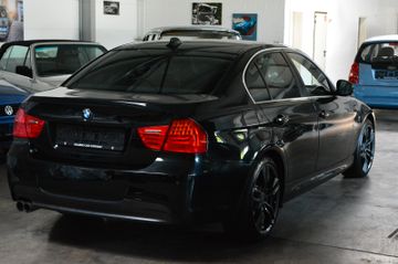 BMW 330 - 3