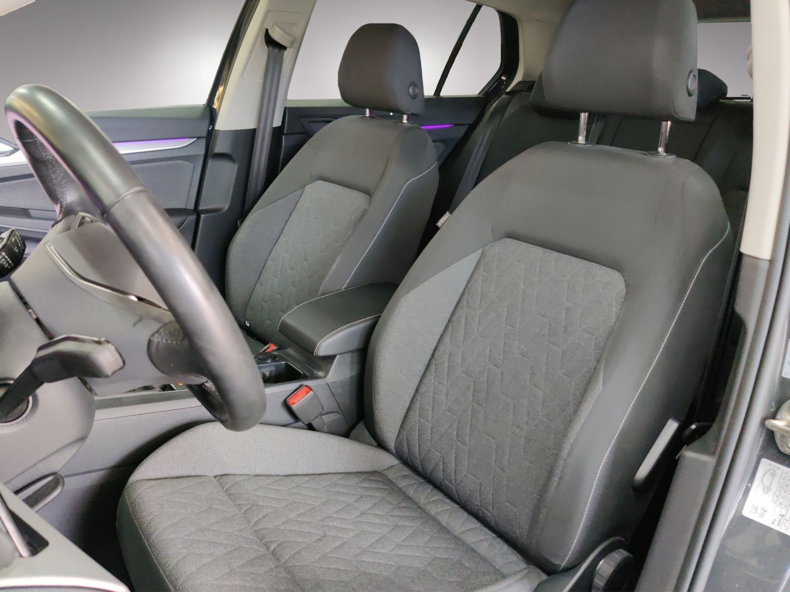 Volkswagen Golf - Bild 7