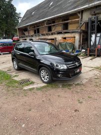 Volkswagen Tiguan - 5