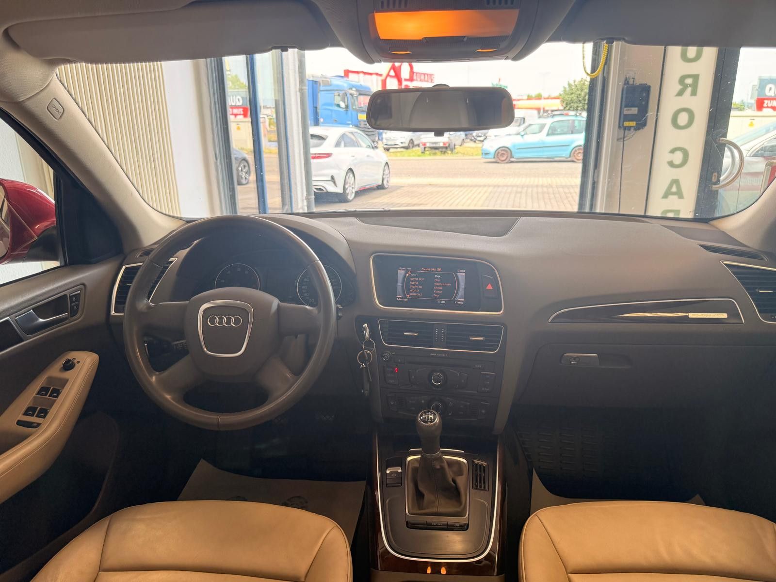 Fahrzeugabbildung Audi Q5 2.0 TFSI 132 kW quattro/AHK/8.FACH BEREIFT