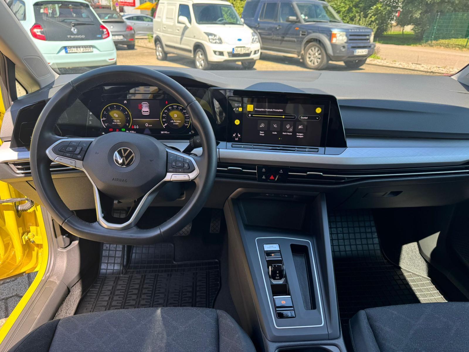 Volkswagen Golf 1.0 eTSI MHEV DSG Life LED*PDC*DAB*ACC*AHK*, миниатюра 12