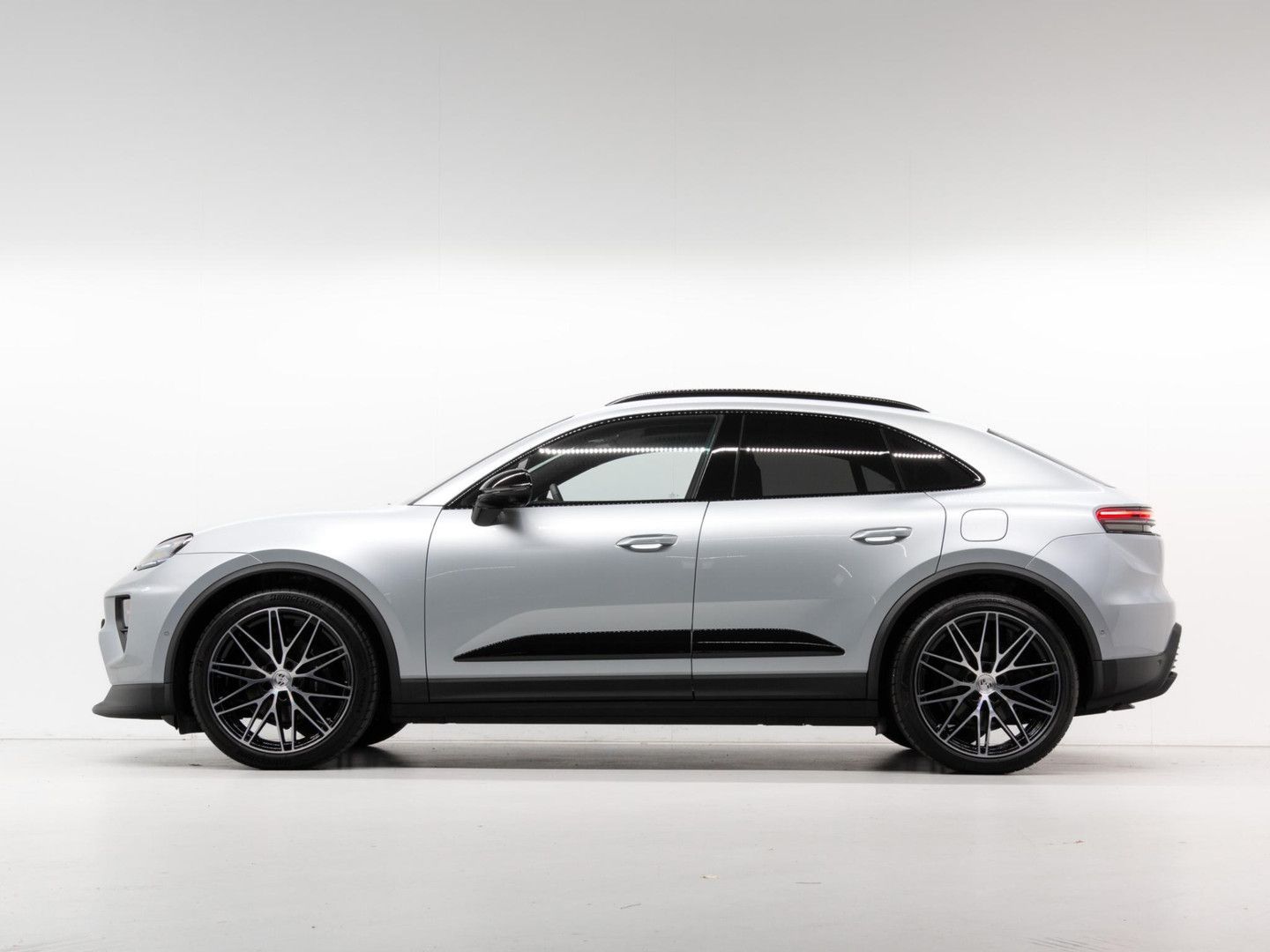 Porsche Macan 4 imagem 2