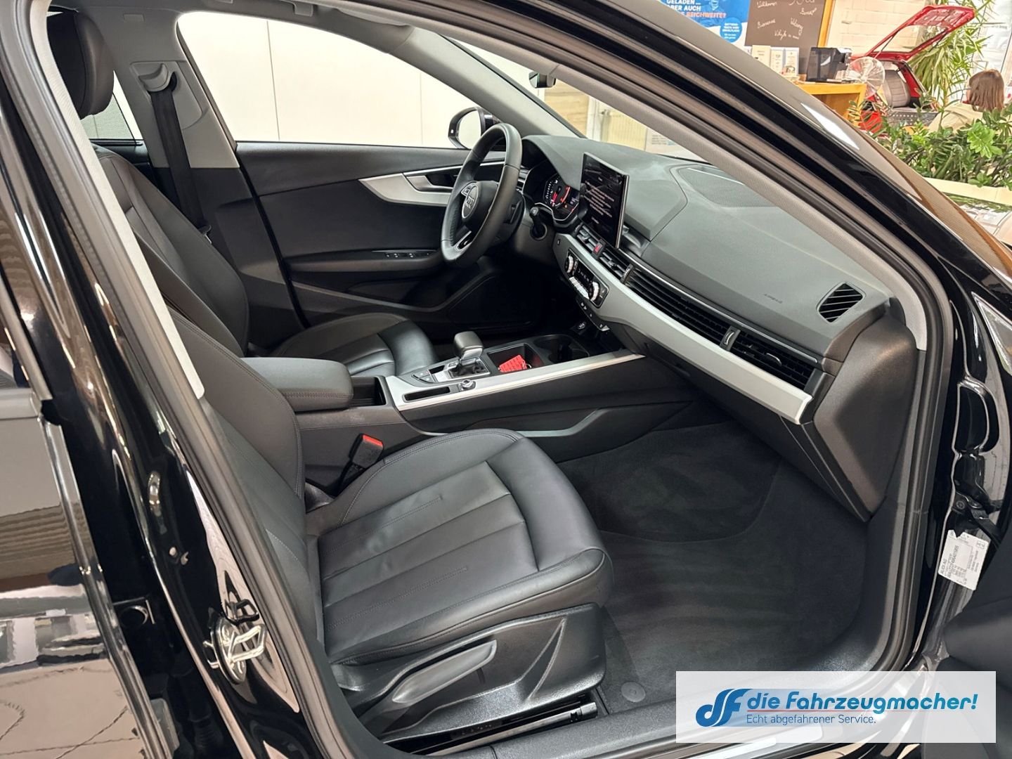 Fahrzeugabbildung Audi A4 Avant 35 TDI advanced 2.0 EU6d Navi LED 3-Zon