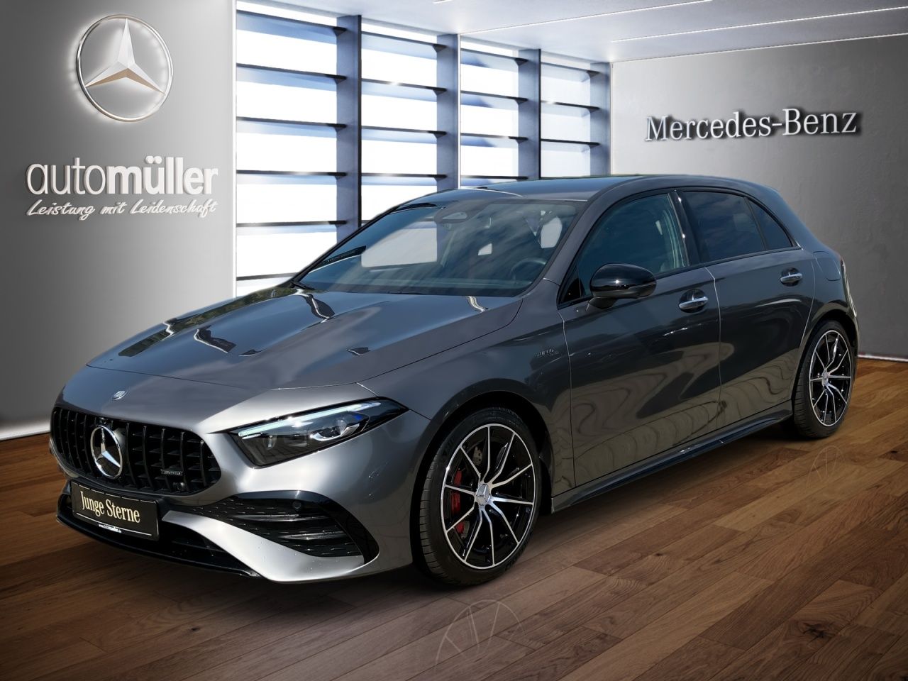 Fahrzeugabbildung Mercedes-Benz AMG A 35 4M NIGHT+AHK+360°+LENKRADHEIZ+MULTIBEAM