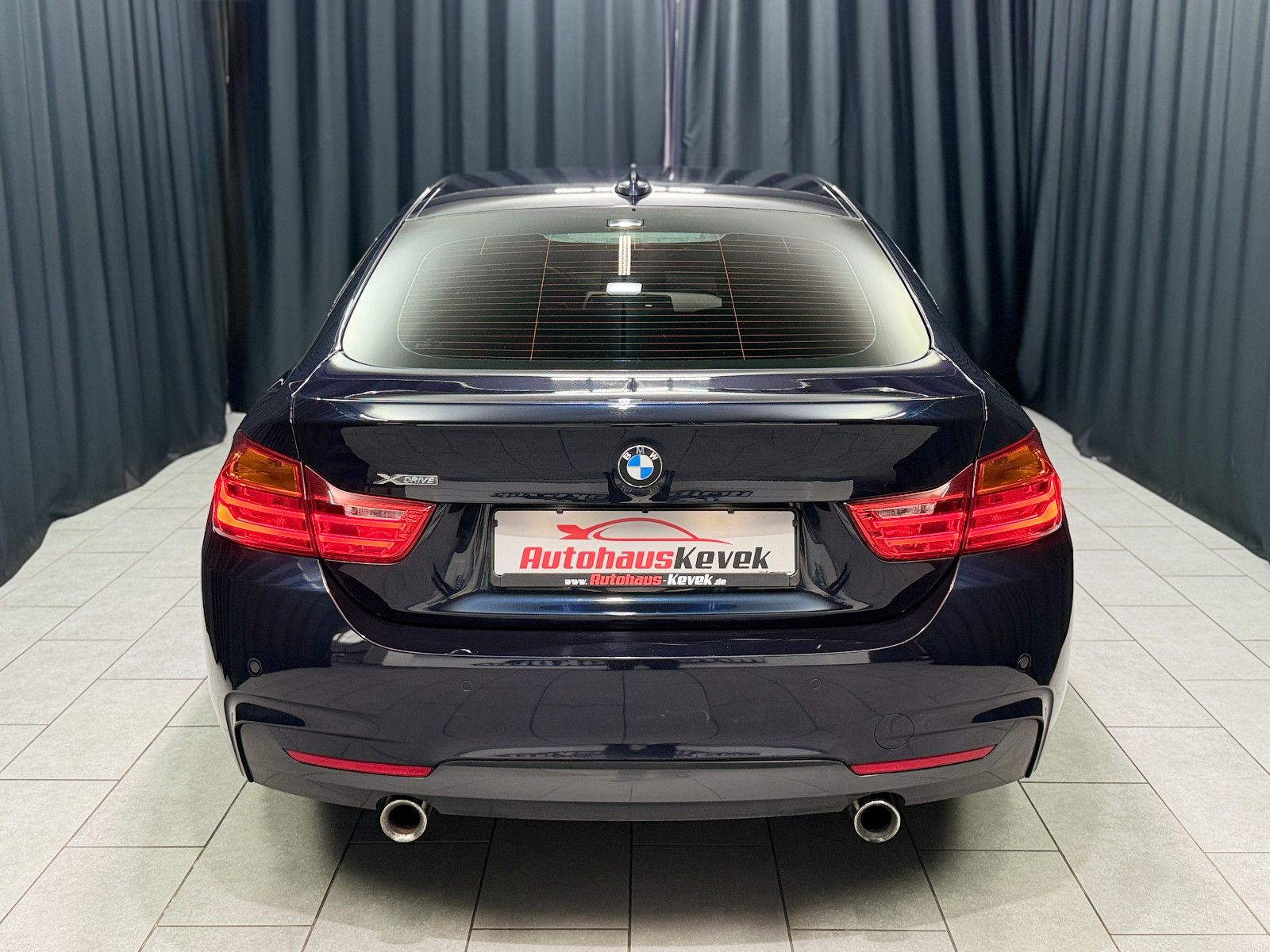 Fahrzeugabbildung BMW 440i Gran Coupe xDrive M Sport |HuD|NAVI|DE-FZG