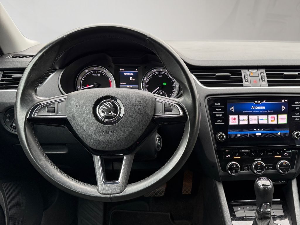 Fahrzeugabbildung SKODA Octavia Combi 1.8 TSI DSG Style
