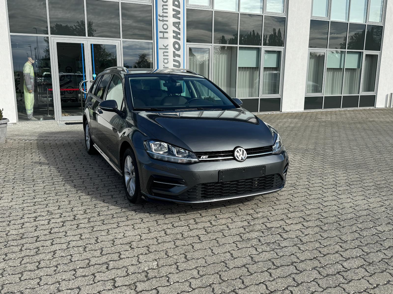 Volkswagen GOLF VII VARIANT TDI DSG   R-LINE++KAMERA+NAVI++