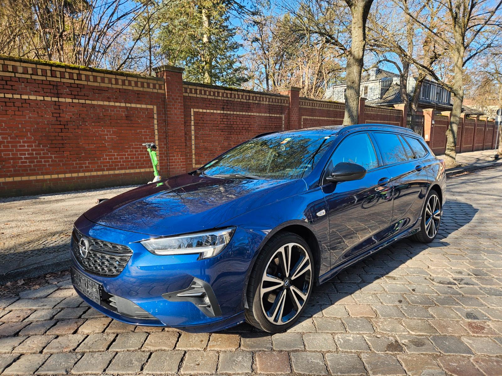 Opel Insignia B Sports Tourer Ultimate