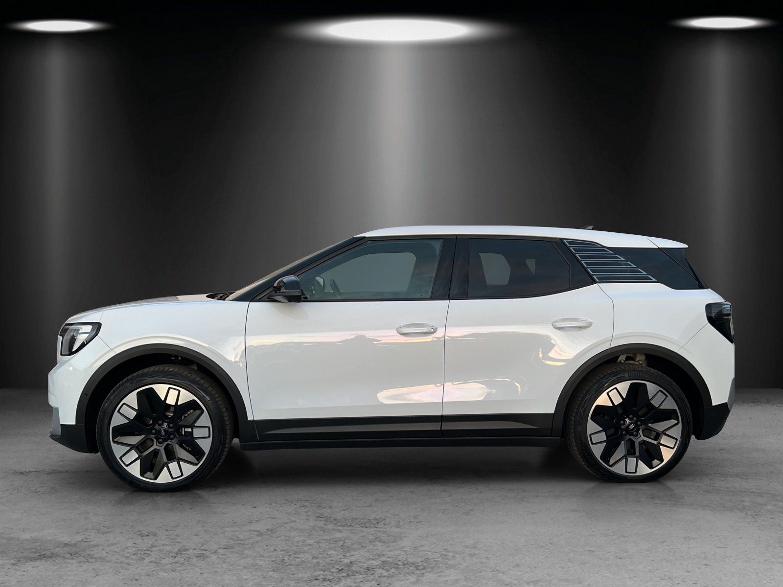 Fahrzeugabbildung Ford Explorer Premium AWD Aut./LED/ACC/360°/AHK/PANO/