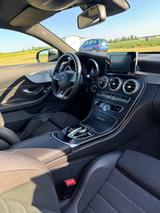 Mercedes-Benz C 300 AMG Line - Mercedes-Benz C 300: Coupe