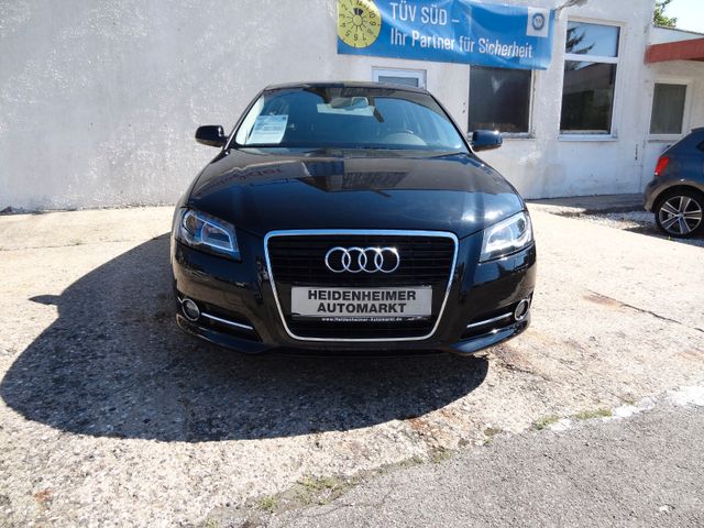 Fahrzeugabbildung Audi A3 Sportback 1.2 TFSI Ambition/1.Hd/Klima/PDC/