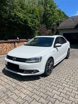 Volkswagen VW Jetta 1.4 TSI Life - Volkswagen Jetta: 1.4