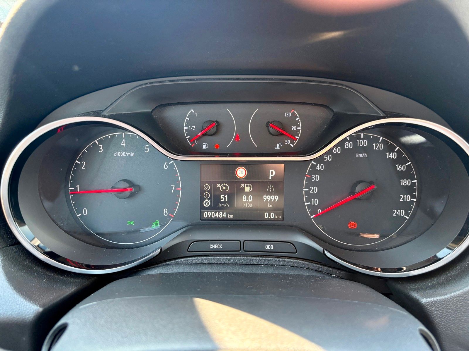 Fahrzeugabbildung Opel Grandland (X) 1.2 Aut. Ultimate Navi Leder Pano