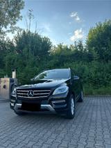 Mercedes-Benz ML 350 BlueTEC 4MATIC - - Mercedes-Benz ML-Klasse von privat