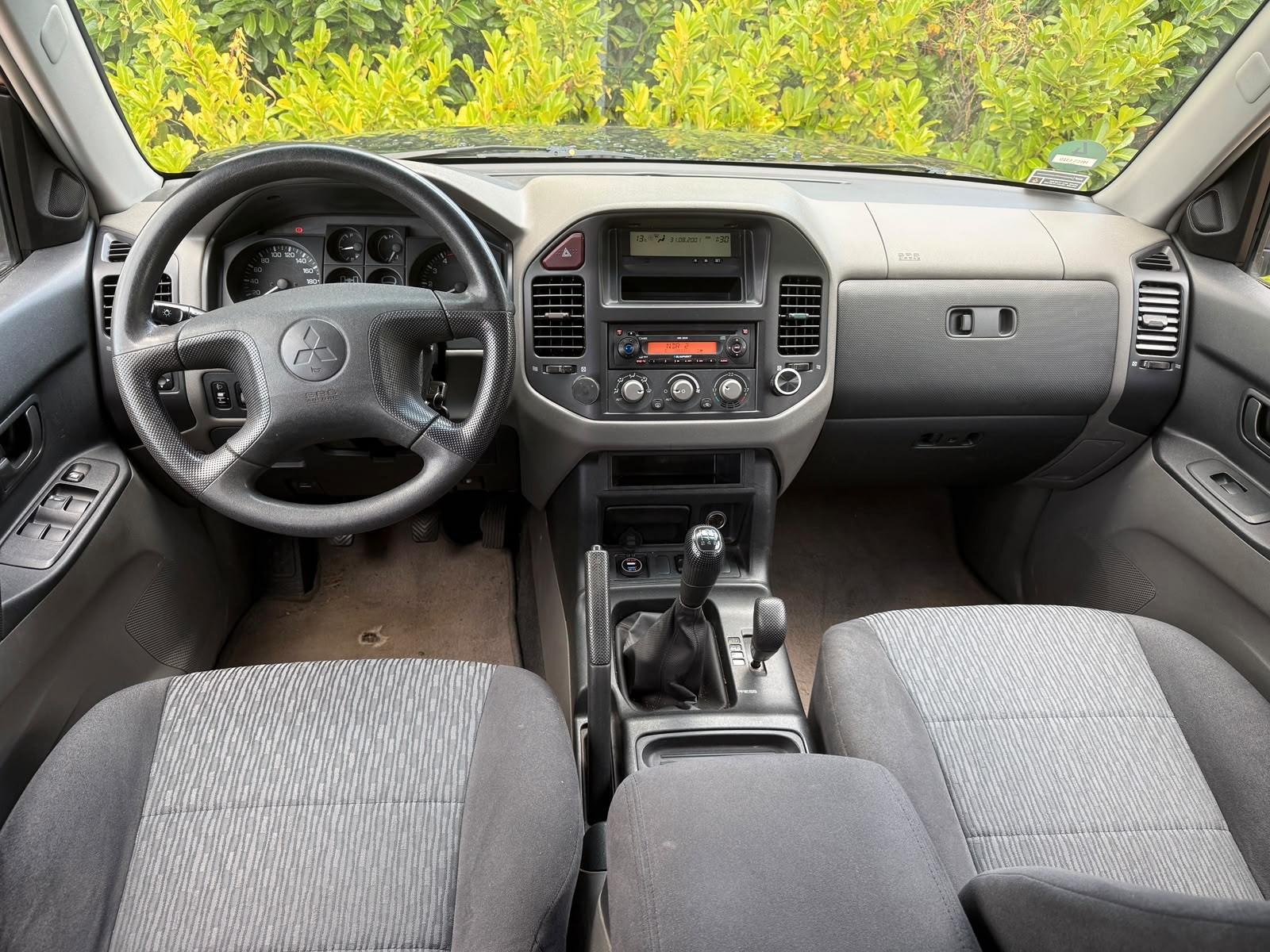 MITSUBISHI PAJERO 3.2 DI- CLASSIC 160CH 4X4