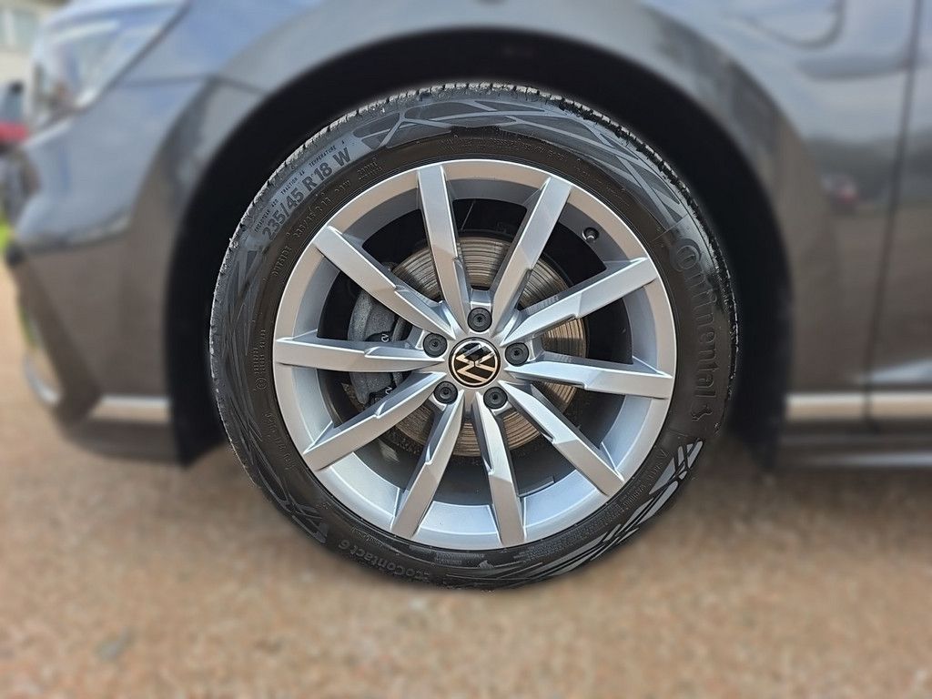 Volkswagen Passat Variant 1.5 TSI Elegance Elegance R-Line foto 15