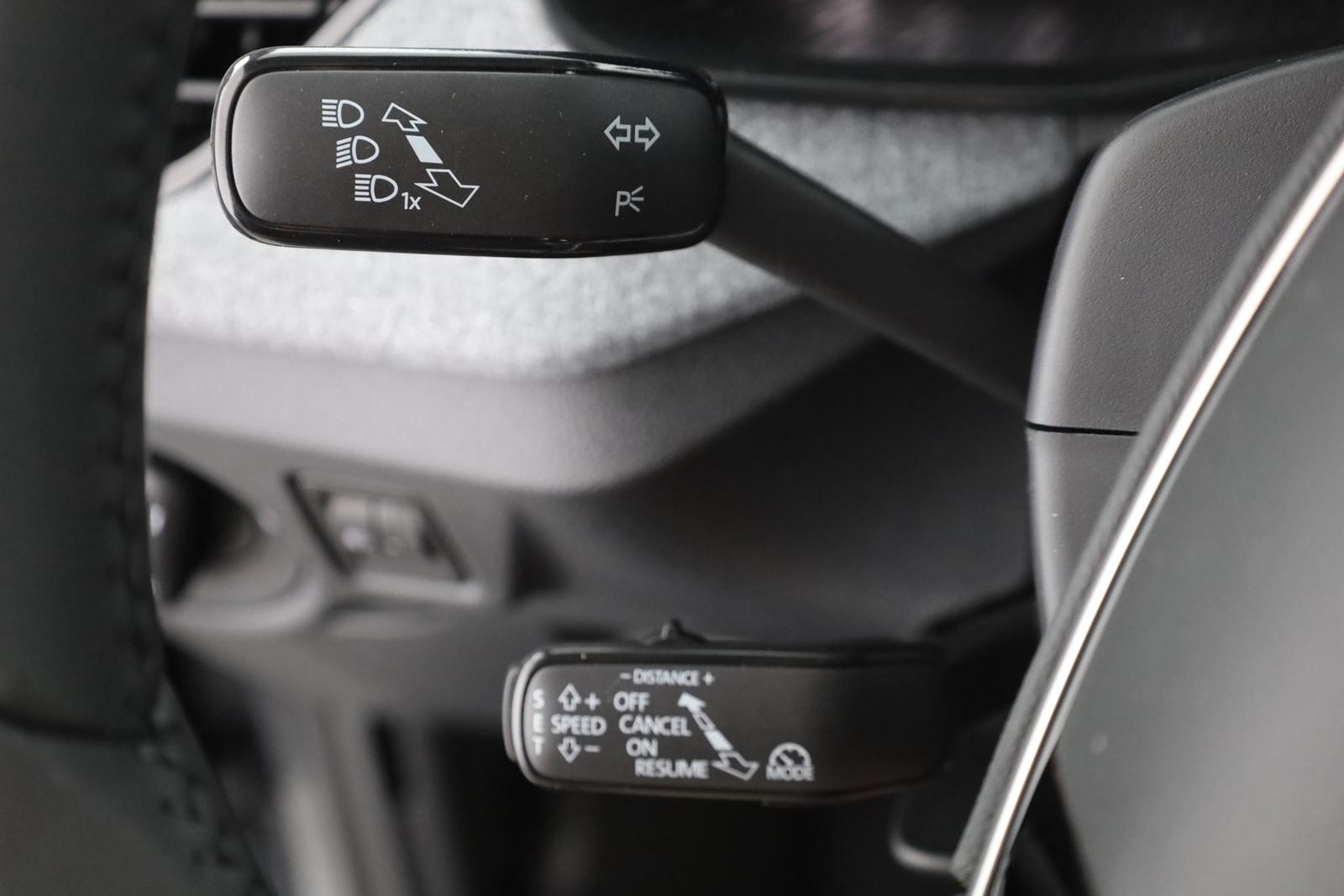 Skoda Kamiq 1.0 TSI DSG LED ACC Kamera AHK