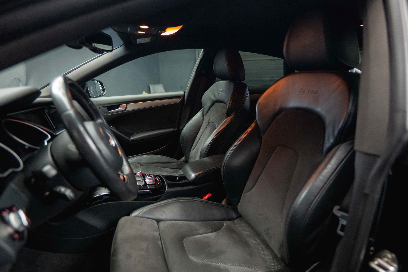 Fahrzeugabbildung Audi A5 Sportback 3.0 TDI quattro S-Line Sport+ Black