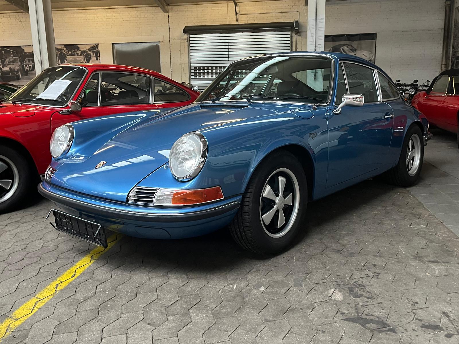 Porsche 911 2,4 T geminiblau Ölklappe mit Garantie